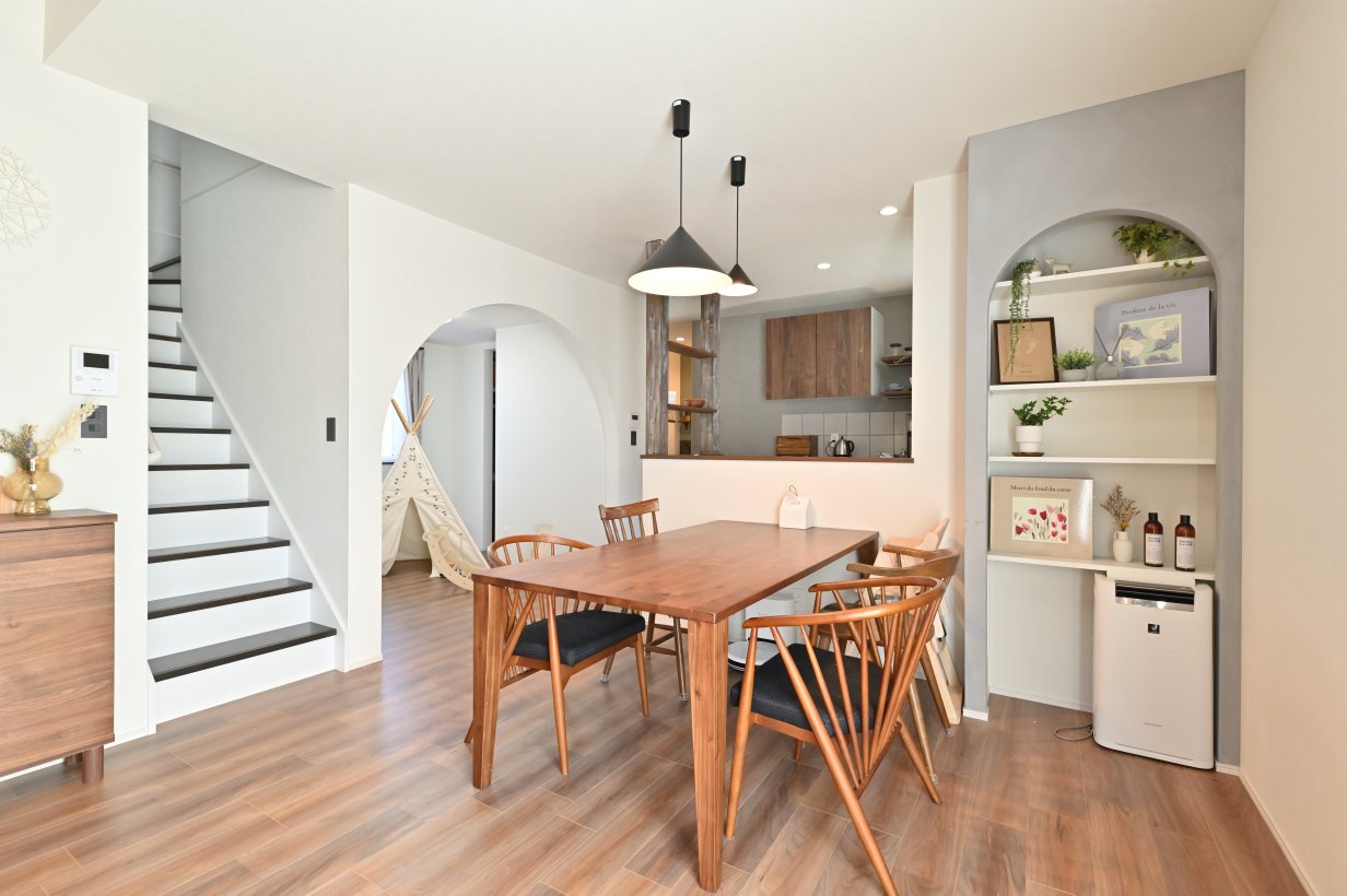 暮らしの中心に、やさしい居場所を。